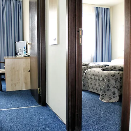 East Time Hotel 2*