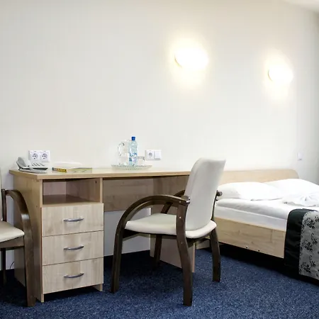 East Time Hotel 2*
